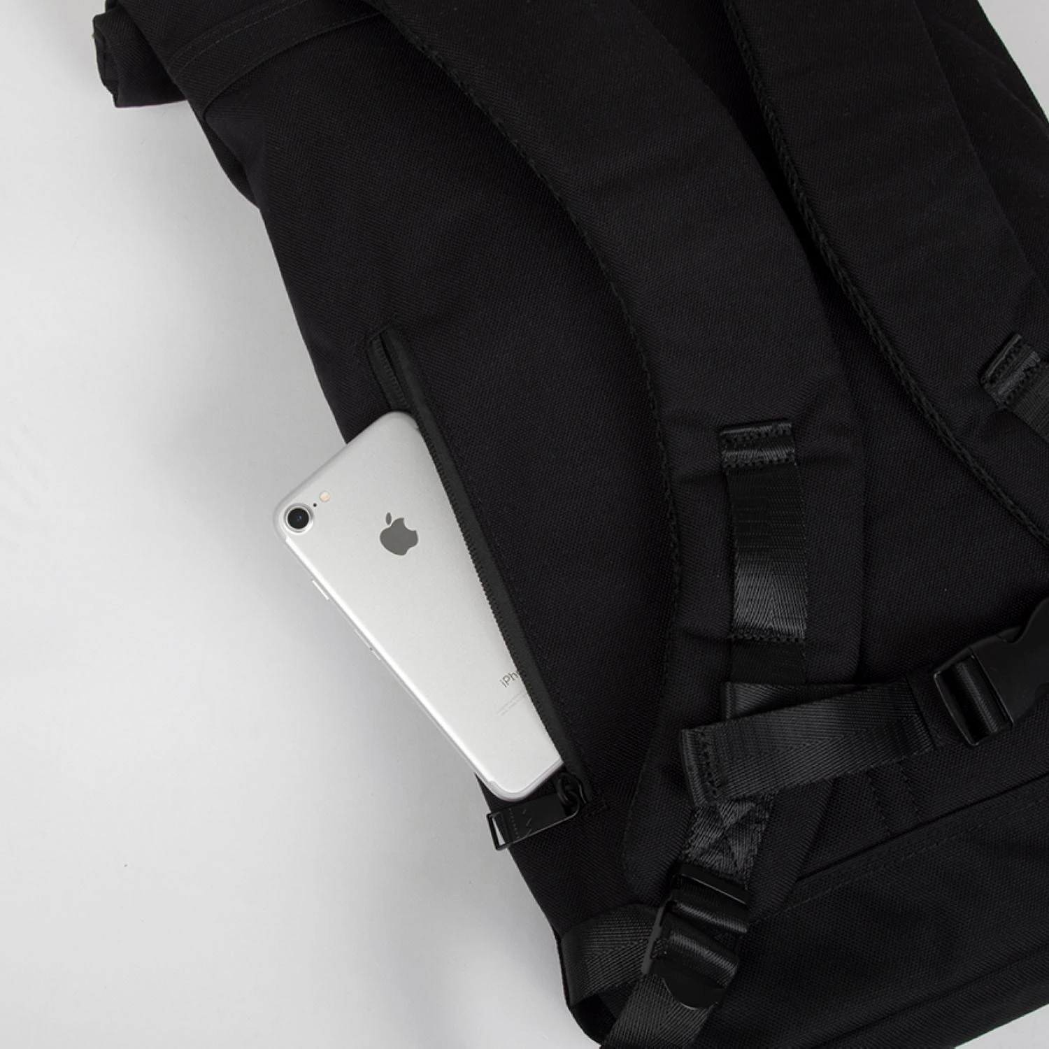 Doughnut Christopher Nylon Black Series 9 Doughnut Christopher Nylon Black Series - Image 7